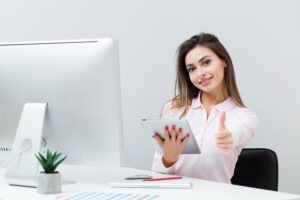 Aprende a redactar vacantes para la atención de empleados ideales